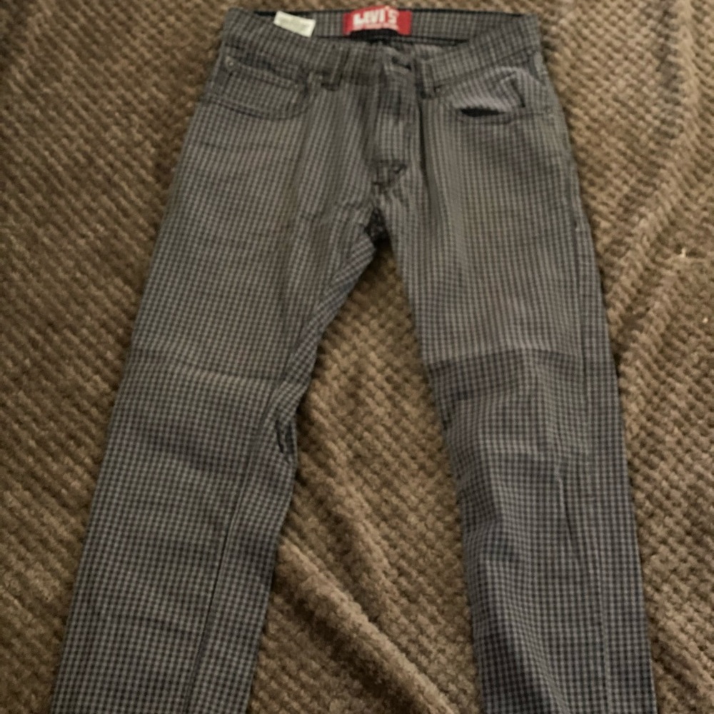 Levi’s checkered pants